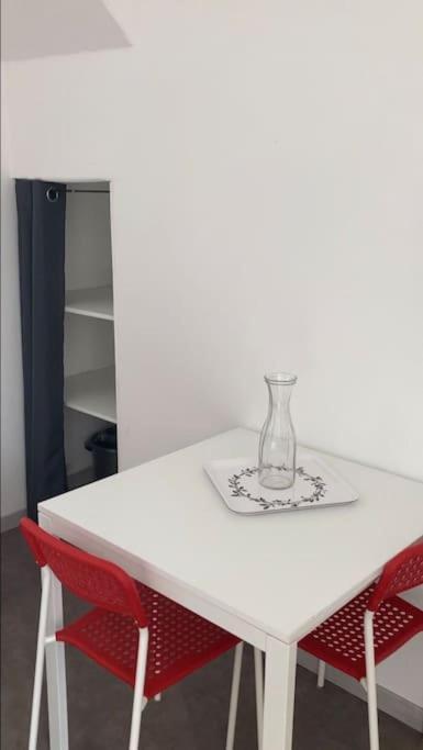 Appartement Studio Au Centre De Quimper Rdc Extérieur photo